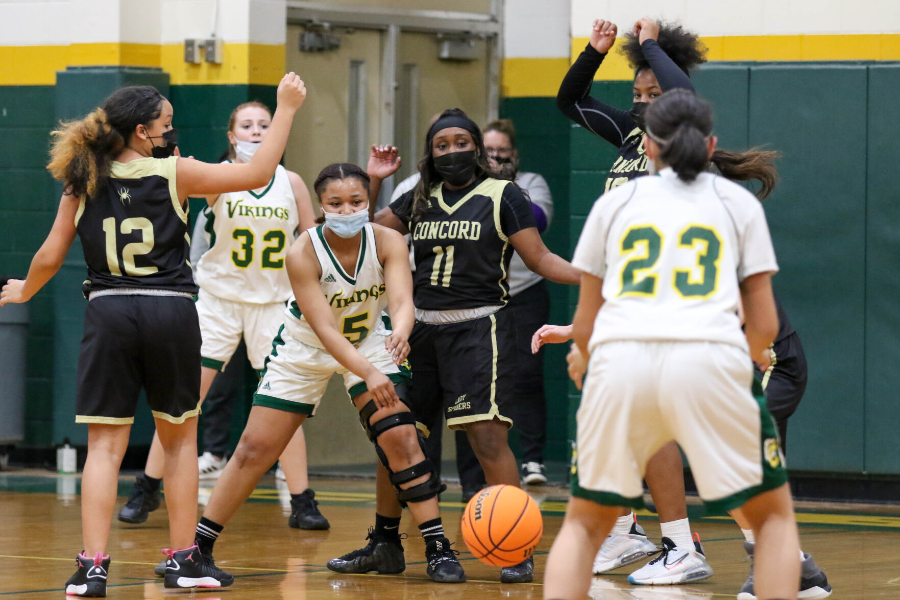 Girls Basketball-27.jpg